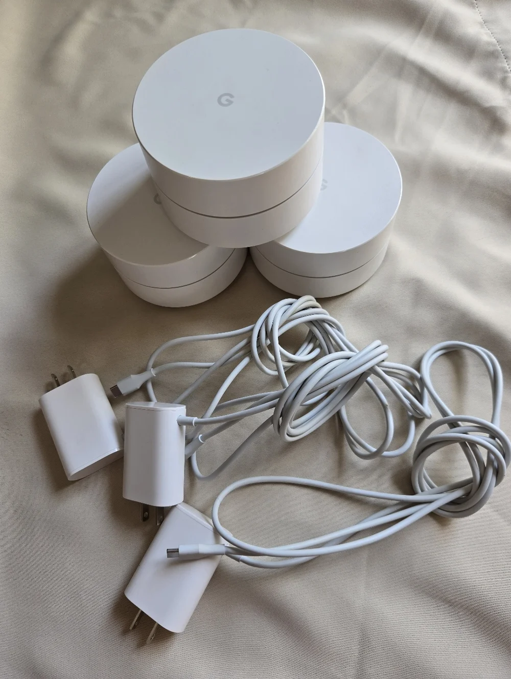 Google 1st Gen Wifi - Mesh Extenders 3 pack With Cords